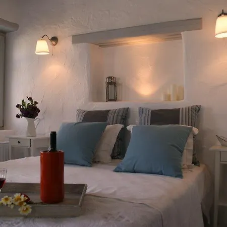 Art House Naousa (Paros)
